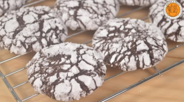 Recipe Moist and Chewy Chocolate Crinkles Recipe