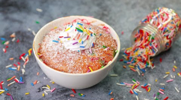 Recipe Vanilla Bowl Cake | 2 Mins Vanilla Bowl Cake In Microwave | Eggless Vanilla Bowl Cake | Yummy