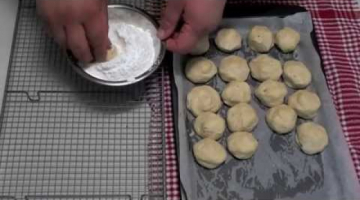 Recipe Walnut Snowballs - Video Recipe