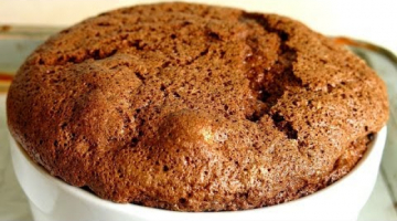 5 INGREDIENT CHOCOLATE SOUFFLE