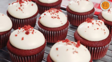 BEST Red Velvet Cupcake Recipe with Cream cheese Frosting 