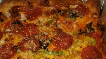 Homemade Deep Dish Pizza - Easy