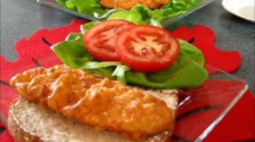 SPICY FRIED CHICKEN SANDWICHES - How to make Spicy Fried Chicken Recipe